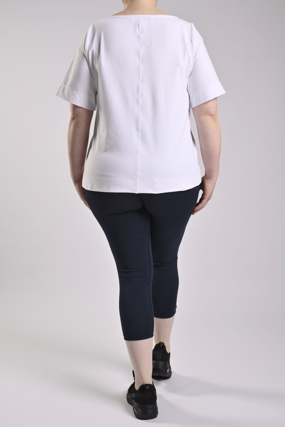 3/4 HIGH WAIST PANTS